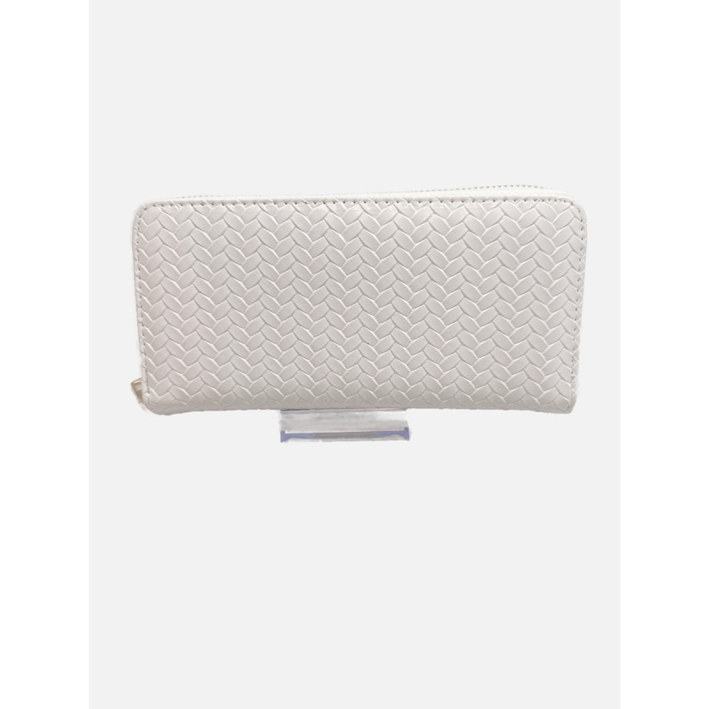 NWOT White Designer Zip Wallet – Luxe Textured Finish